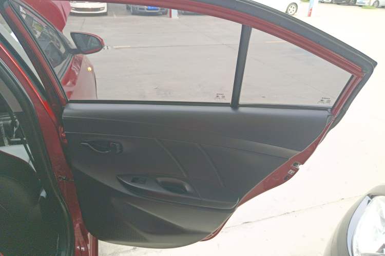 Used Toyota YARiS L Zhi Xiang 2017 1.5E Manual Charm Edition Right Rear Door Interior