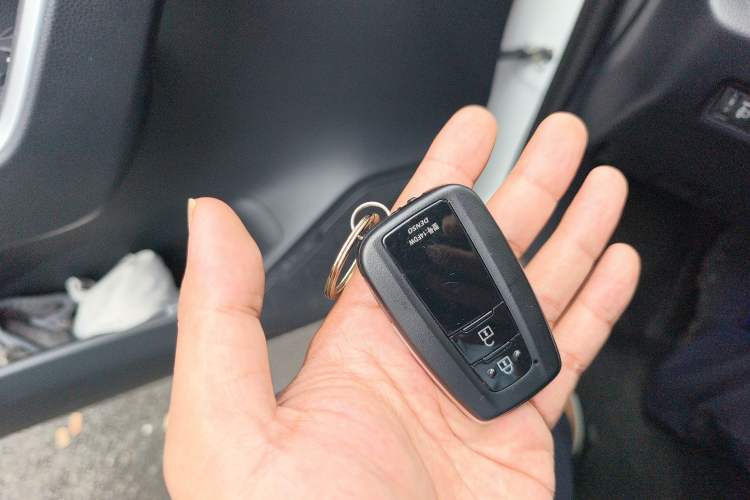 Used Toyota RAV4 2024 2.0L CVT Two-Wheel Drive Fashion Plus Edition
