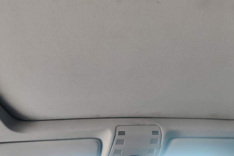 Used BMW X1 2012 sDrive18i Luxury Model