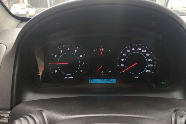 Used Chevrolet Captiva 2014 2.4L 4x4 Flagship Edition 7 Seats
