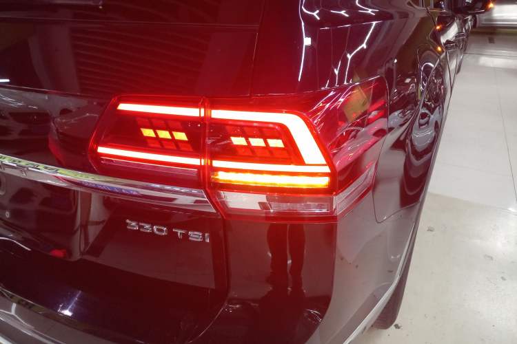 Used Volkswagen Teramont 2019 330TSI Two-Wheel-Drive Luxury Edition China VI Standard