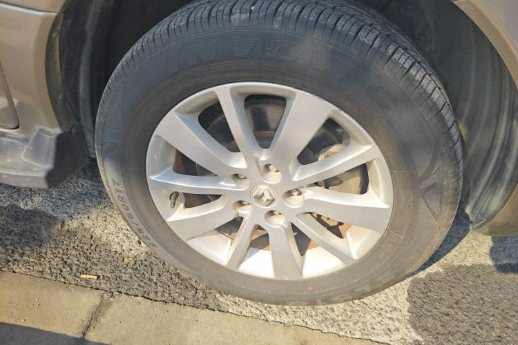 Used Renault Koleos 2014 Revised Version 2.0L Two-Wheel Drive Standard Edition
