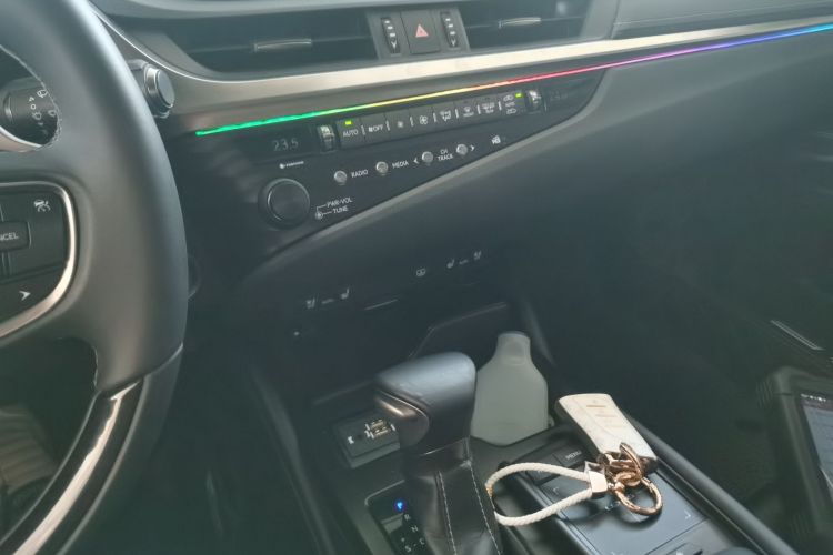 Used Lexus ES 2018 200 Luxury Edition China V Standard