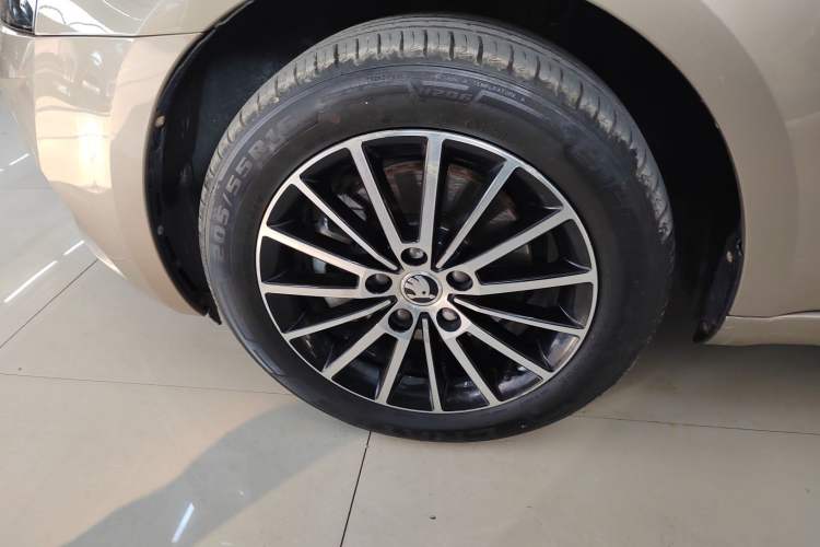 Used Skoda Octavia 2019 TSI230 DSG Luxury Edition