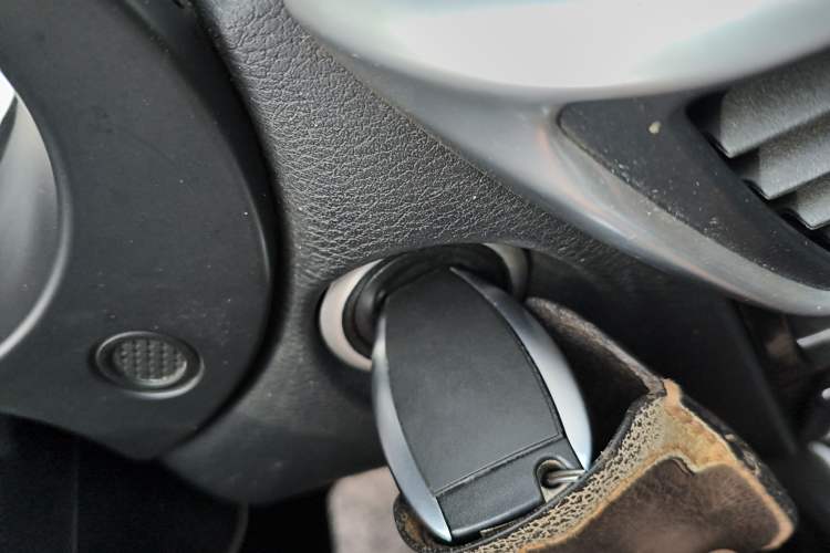 Used Infiniti QX30 2017 1.6T Two-Wheel Drive Fashion Edition Vehicle Key