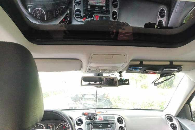 Used Volkswagen Tiguan 
