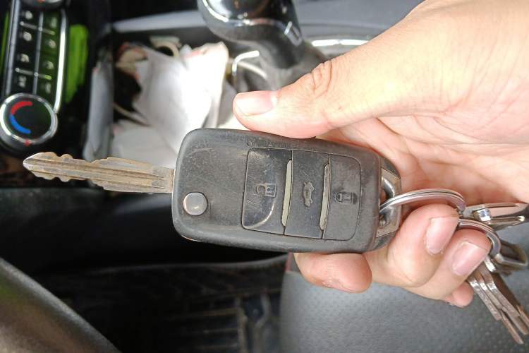 Used CHANGAN KAICHENG Oushang A600 2016 1.5L Manual Luxury 7-Seater
