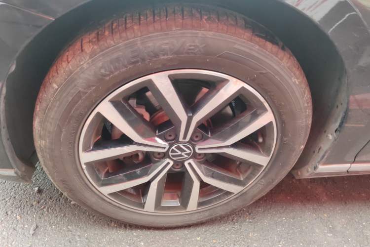 Used Volkswagen Magotan 2020 330TSI DSG Leading Model
