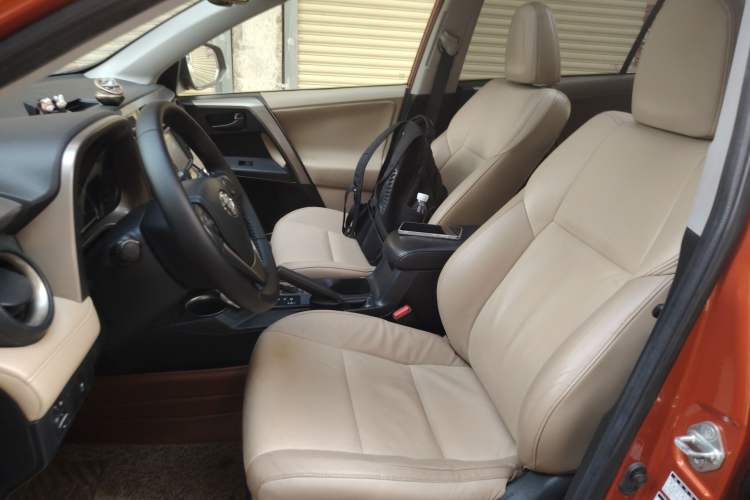 Used Toyota RAV4 2013 2.5L Automatic 4x4 Elite Edition
