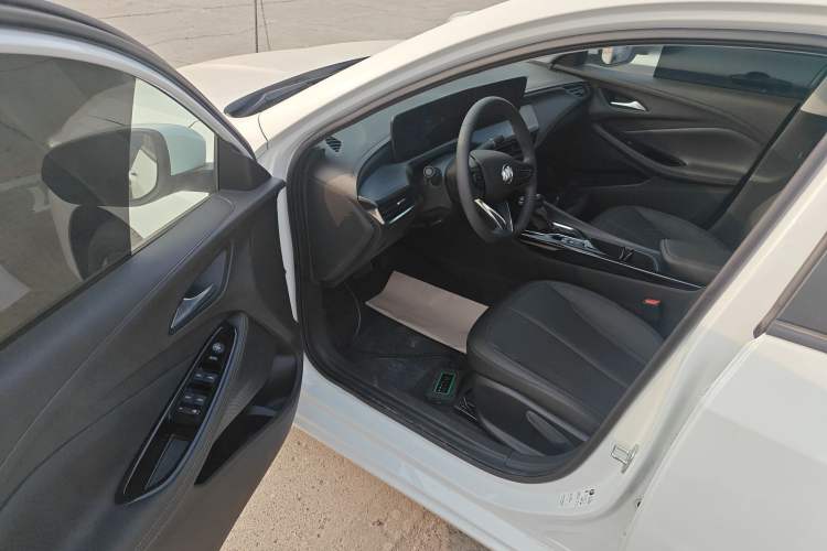 Used Buick Verano 2023 Pro Enjoyment Edition Driver Seat