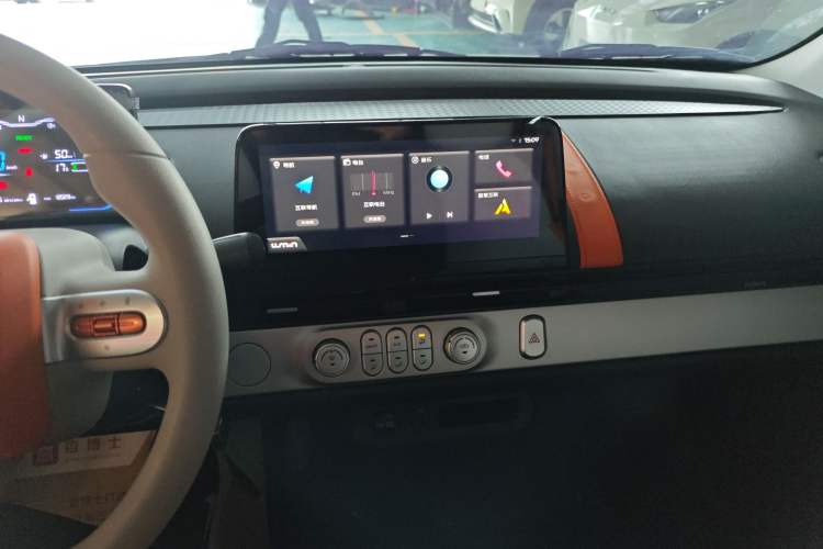 Used CHANGAN NEVO Lumin 2025 301km Honey Dew Edition
