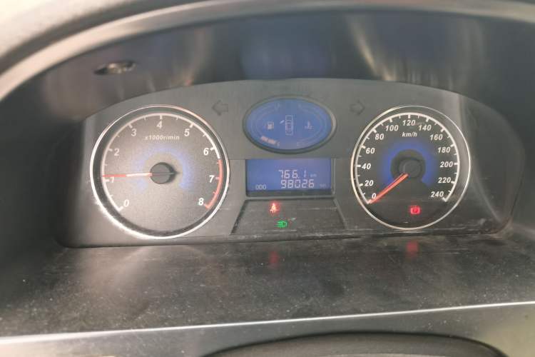 Used Geely Auto Classic Emgrand 2013 Sedan 1.5L Manual Entry-Level Model
