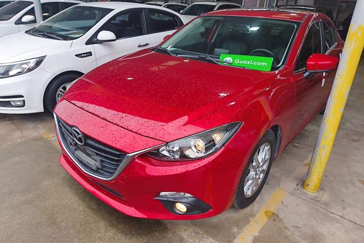 Used Mazda 3 Axela 2014 Sedan 1.5L Automatic Luxury Model