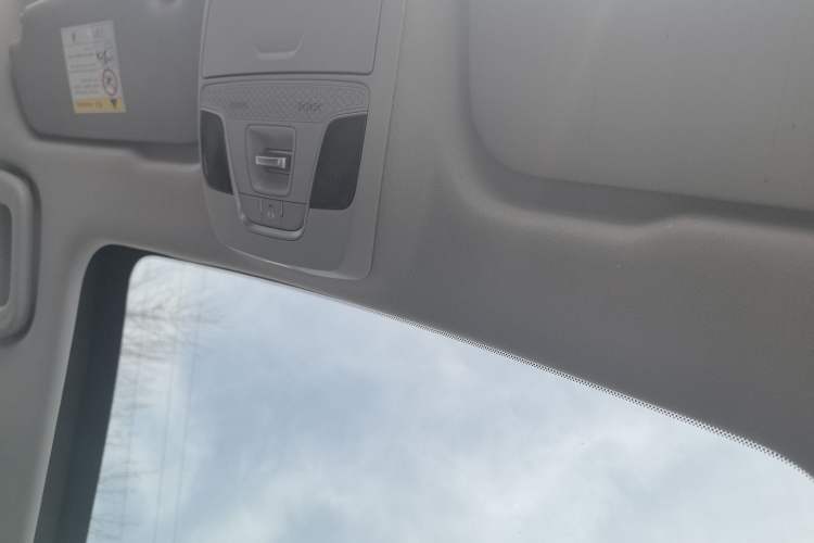 Used Geometry C 2020 Selected Range Edition 550 KM C++