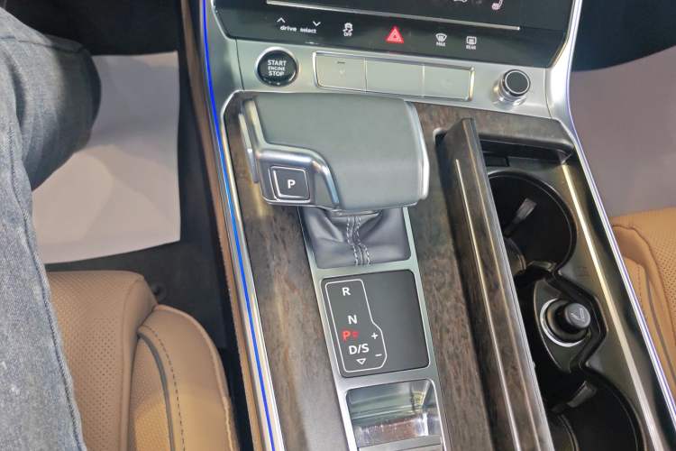 Used Audi A6L 2022 55 TFSI quattro Prestige Elegant Edition Gear Lever