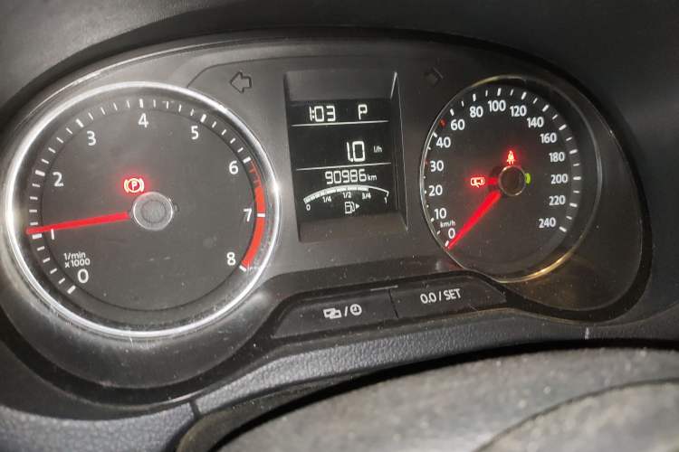 Used Volkswagen Polo 2016 1.6L Automatic Comfort Model