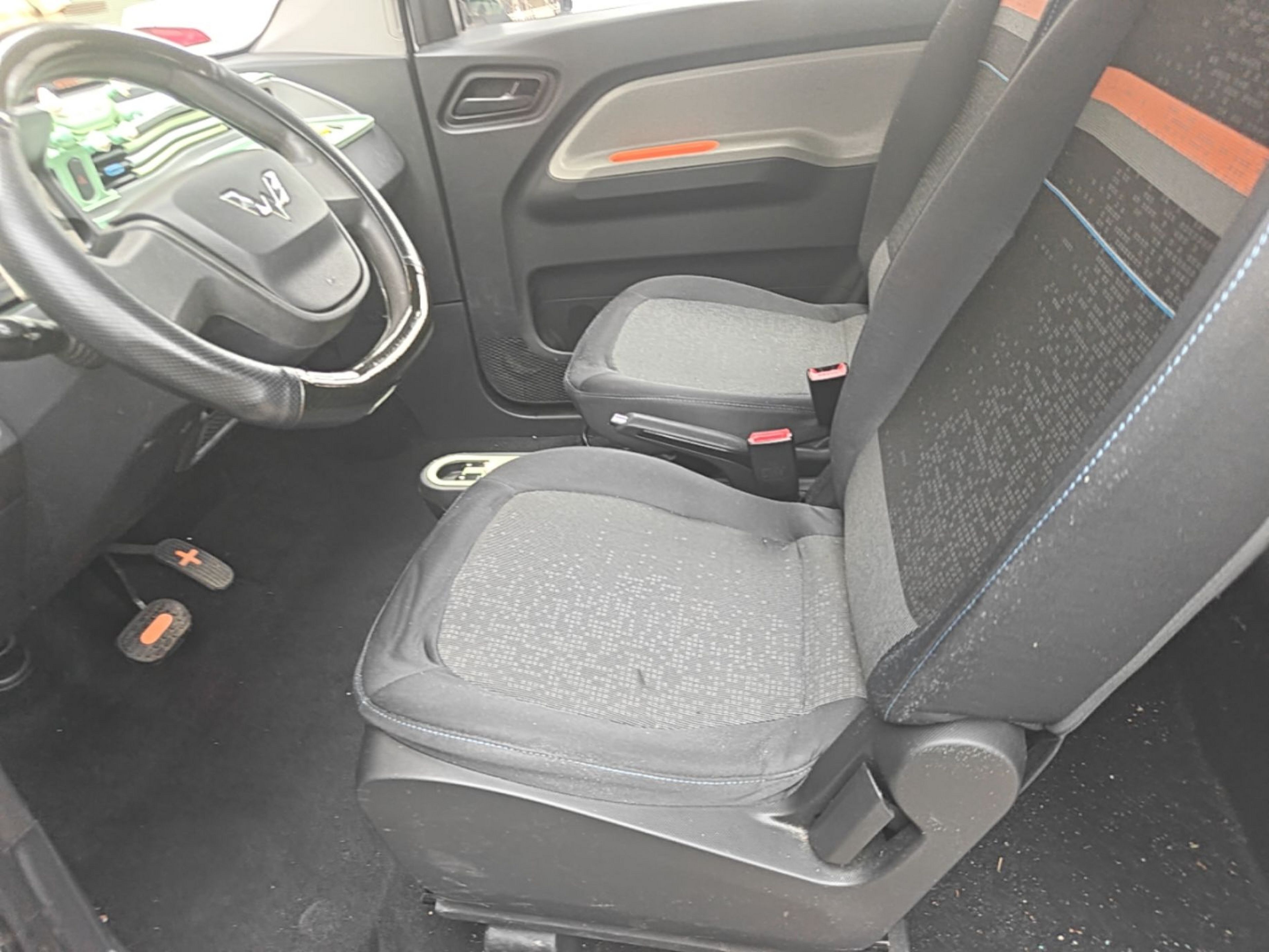 Interior delantero