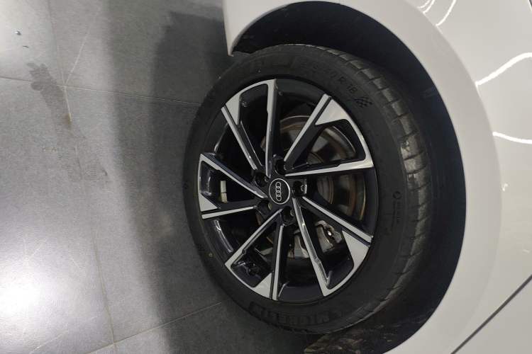 Used Audi A4L 2023 40 TFSI Luxury Dynamic Model