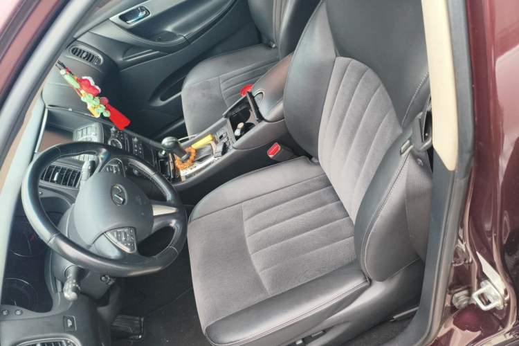 Used Infiniti QX50 2015 2.5L Comfort Edition
