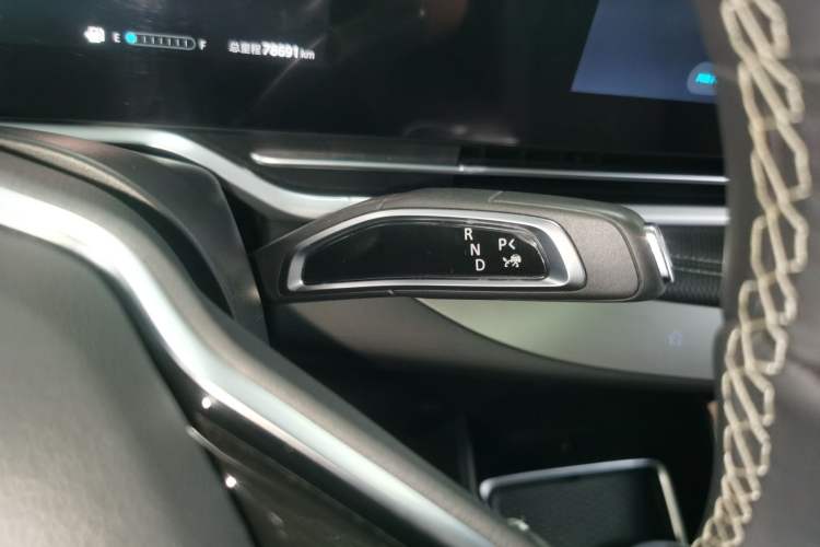 Used SAIC MAXUS G90 2022 2.0T Galaxy Seven-Seater Version