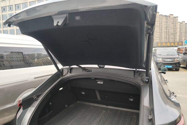 Used Polestar 4 2023 Single-Motor Long-Range PLUS Trunk