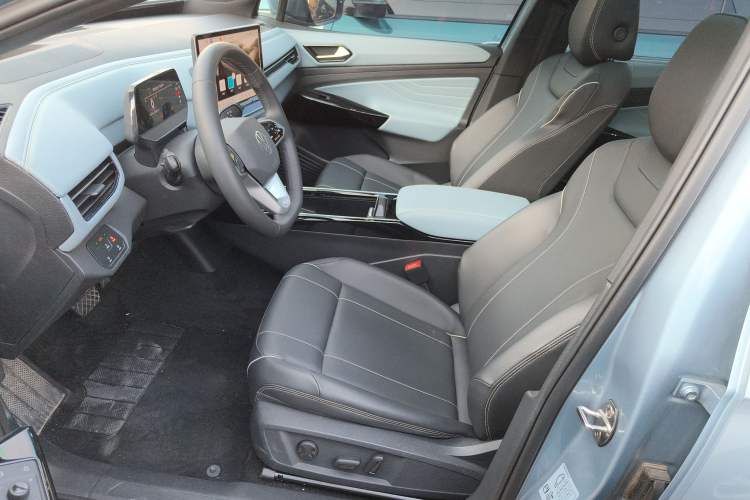 Used Volkswagen ID.4 X 2025 Smart Version Pure & Intelligent Enjoyment Edition Left Front Seat