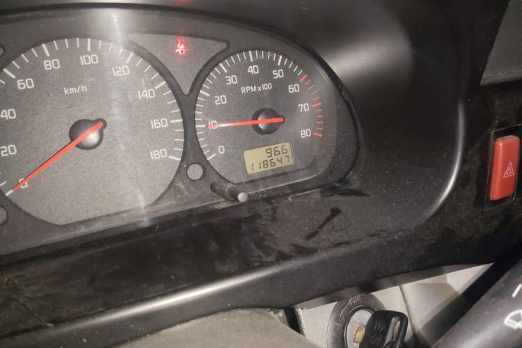 Used Jinbei Hiace 2014 2.0L 5th Generation Kuaiyunwang Business Version 4G19