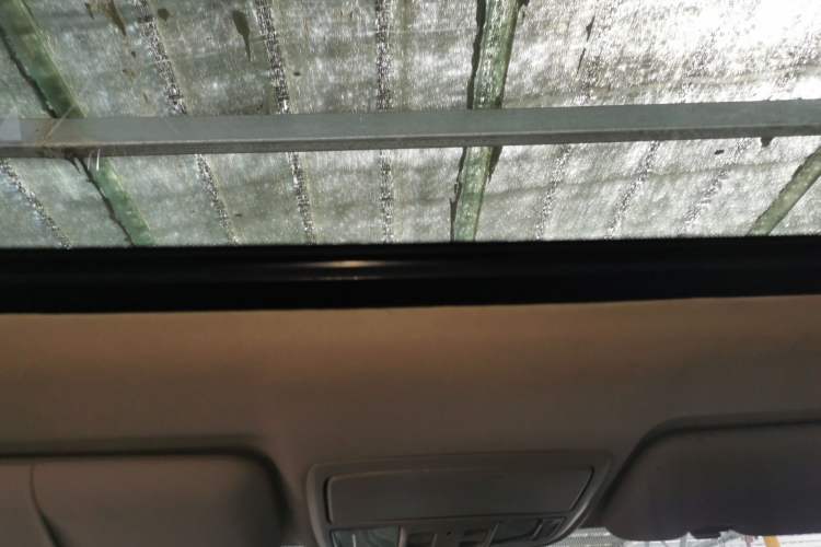 Used Honda CR-V 2015 2.0L two-wheel drive Fashion Edition
