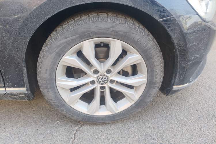 Used Volkswagen Magotan 2017 330TSI DSG Luxury Model