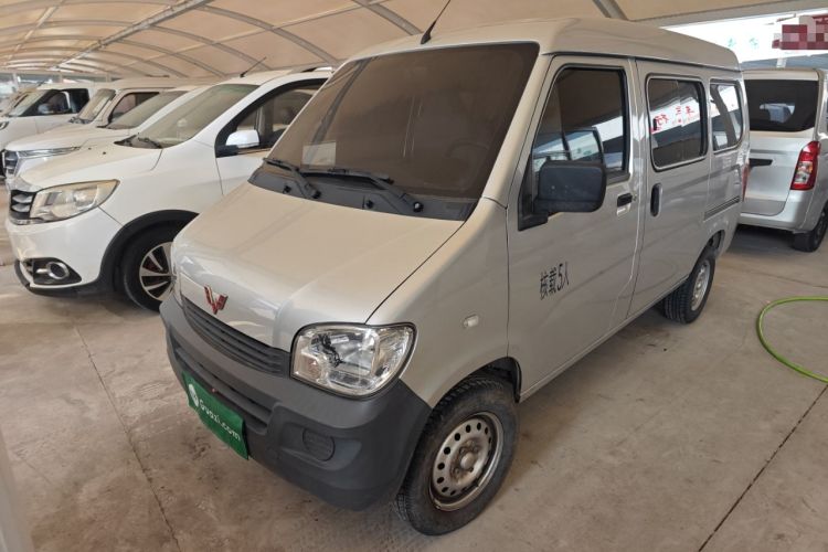 Used Wuling Zhiguang 2023 1.5L Practical Version 5/7 Seats