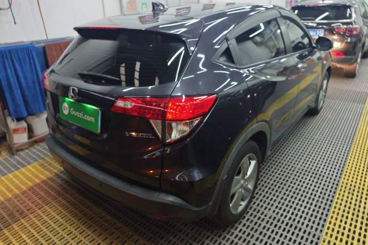 Used Honda Vezel 2020 1.5L CVT Elite Edition
