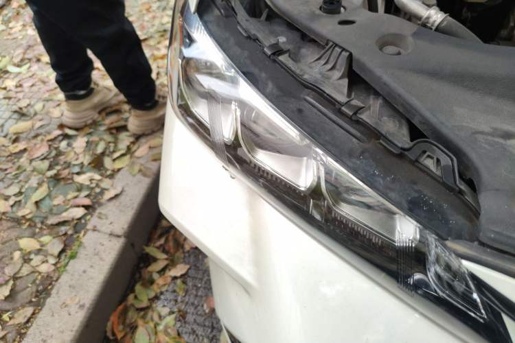 Used Toyota Avalon 2019 2.0L Ambition Edition China VI
