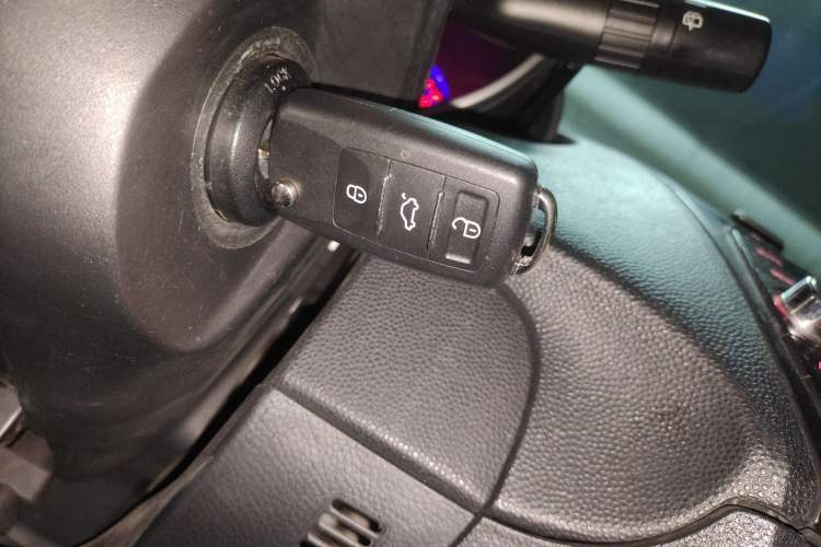 Used Mazda 3 2013 Hatchback 1.6L Automatic Elite Model
