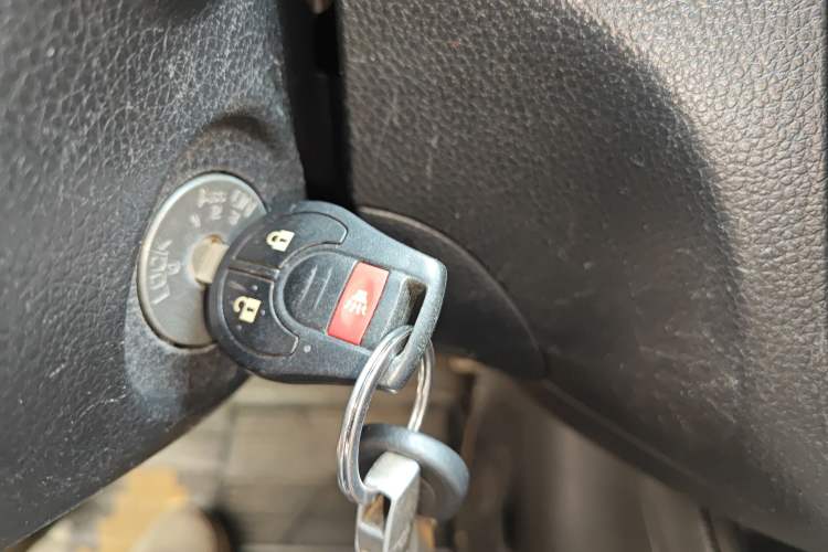 Used Nissan Tiida 2011 1.6L CVT Comfort Model Vehicle Key