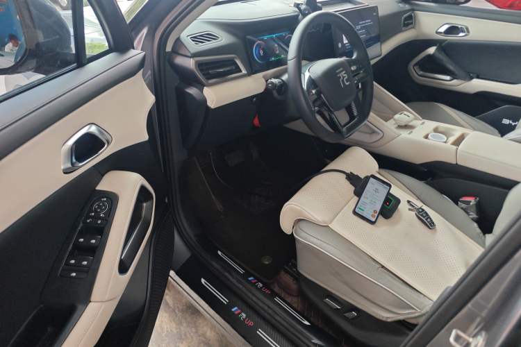 Used BYD Yuan UP 2024 401KM Beyond Edition Driver Seat