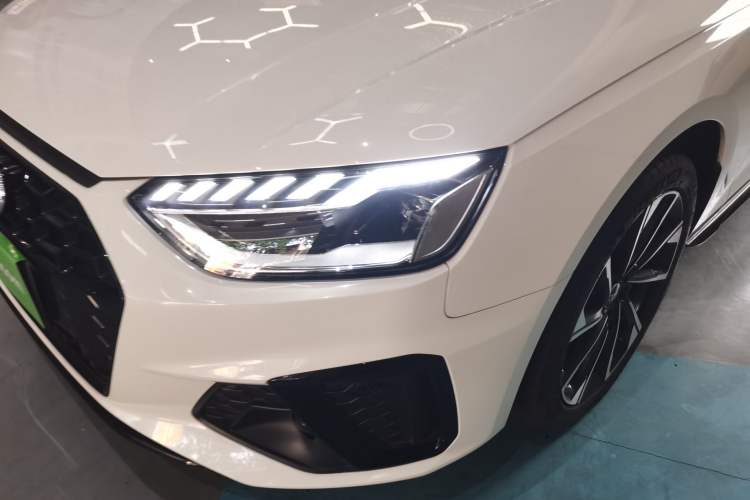 Used Audi A4L 2023 40 TFSI Luxury Dynamic Model