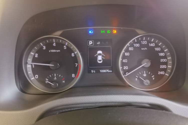 Used Hyundai Elantra (6th Generation / Lingdong) 2016 1.6L Automatic ZhiXuan – Elite Version