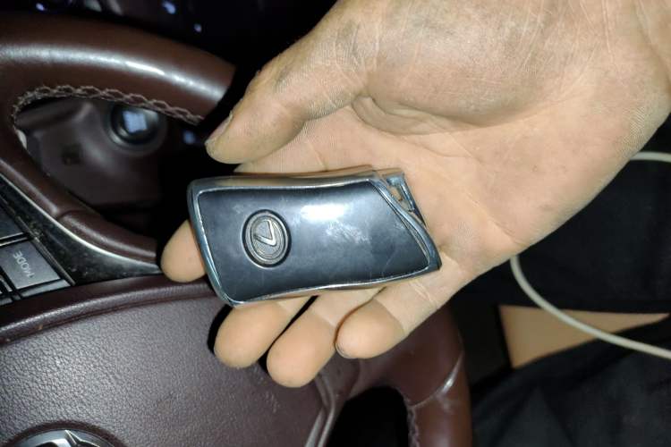 Used Lexus ES 2020 200 Excellence Edition Vehicle Key