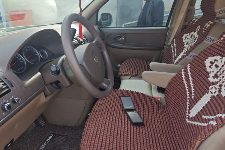 Used Buick GL8 2014 2.4L Classic Edition
