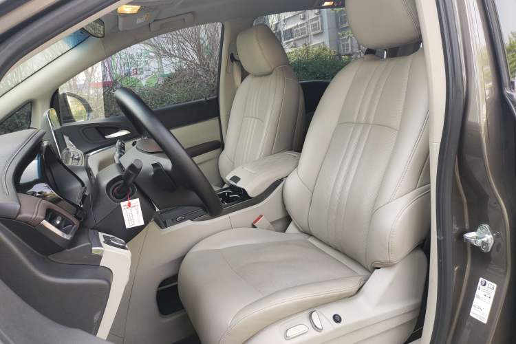 Used Buick GL8 2021 Land Cruiser Executive Class 652T Comfort Model Left Front Seat