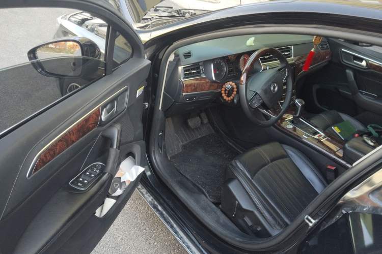 Used Dongfeng Aeolus A9 2016 1.8T Luxury Model