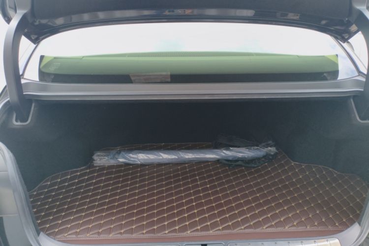 Used Lexus LS 2018 500h Premier Edition China V Standard Trunk