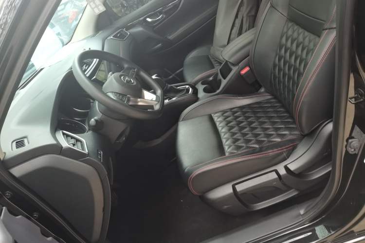 Used Nissan Qashqai 2019 2.0L CVT Smart Enjoyment Version Left Front Seat