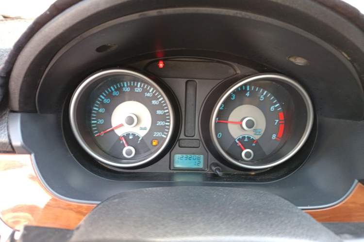 Used Buick Excelle 2011 1.6 LE-MT
