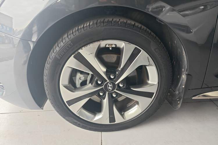 Used Hyundai Lafesta 2019 280TGDi Sport Edition China V Standard Left Front Wheel Hub