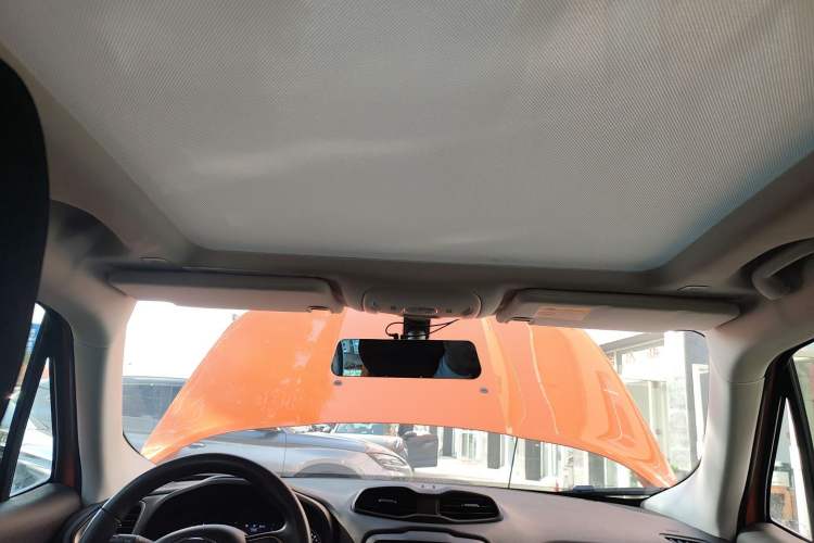 Used Jeep Renegade 2018 Connected Large Screen Version 180T Automatic High-Energy Edition