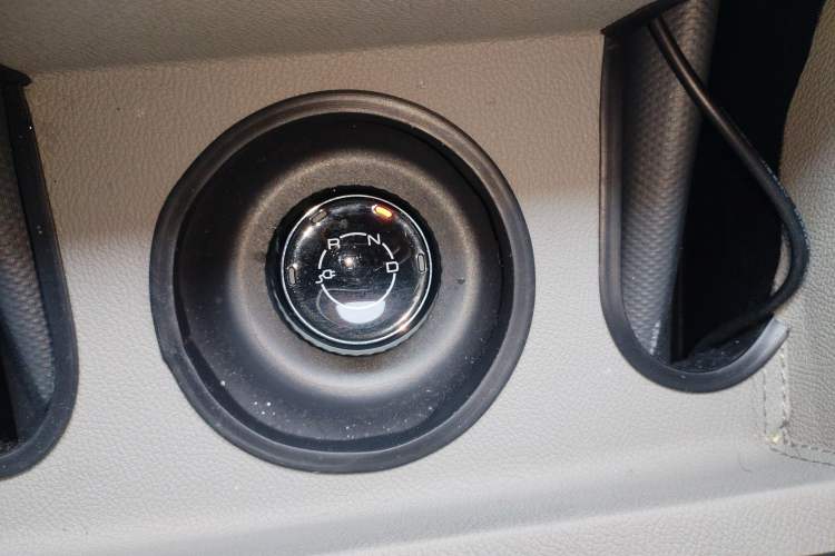 Used Wuling Hongguang New Energy 2024 All-Electric Model 300KM Practical Version