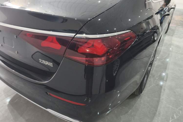 Used Mercedes-Benz E-Class 2024 Refresh E 300 L Stylish Edition
