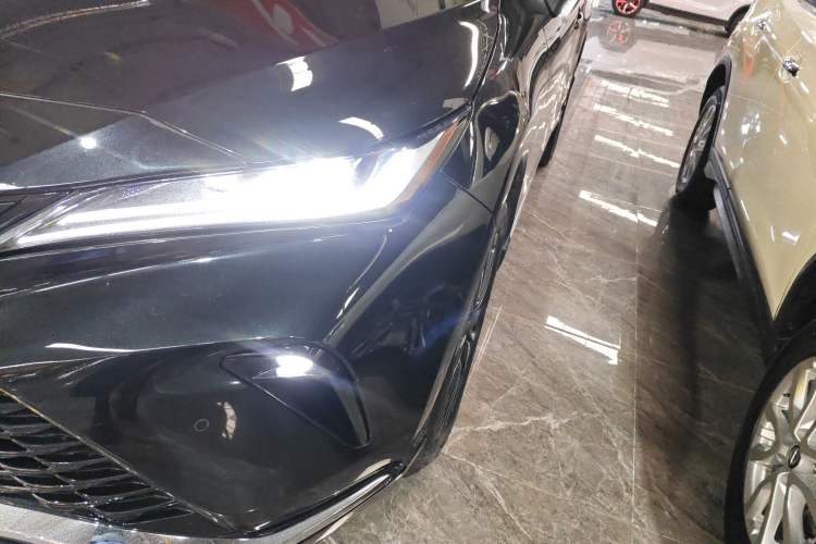 Used Toyota Venza 2024 2.0L CVT Two-Wheel Drive Prestige Edition