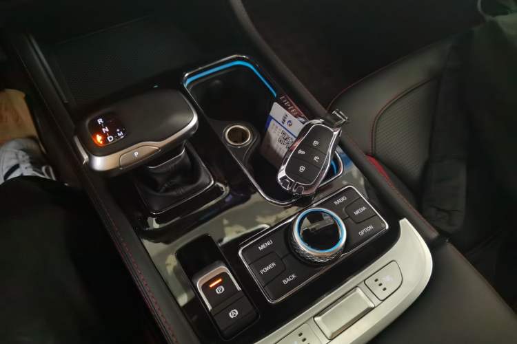 Used BAIC Off-Road BJ40 2023 2.0D Automatic Four-Wheel Drive Blade Hero Edition Adventurer Type (with Front and Rear Electronic Locks)